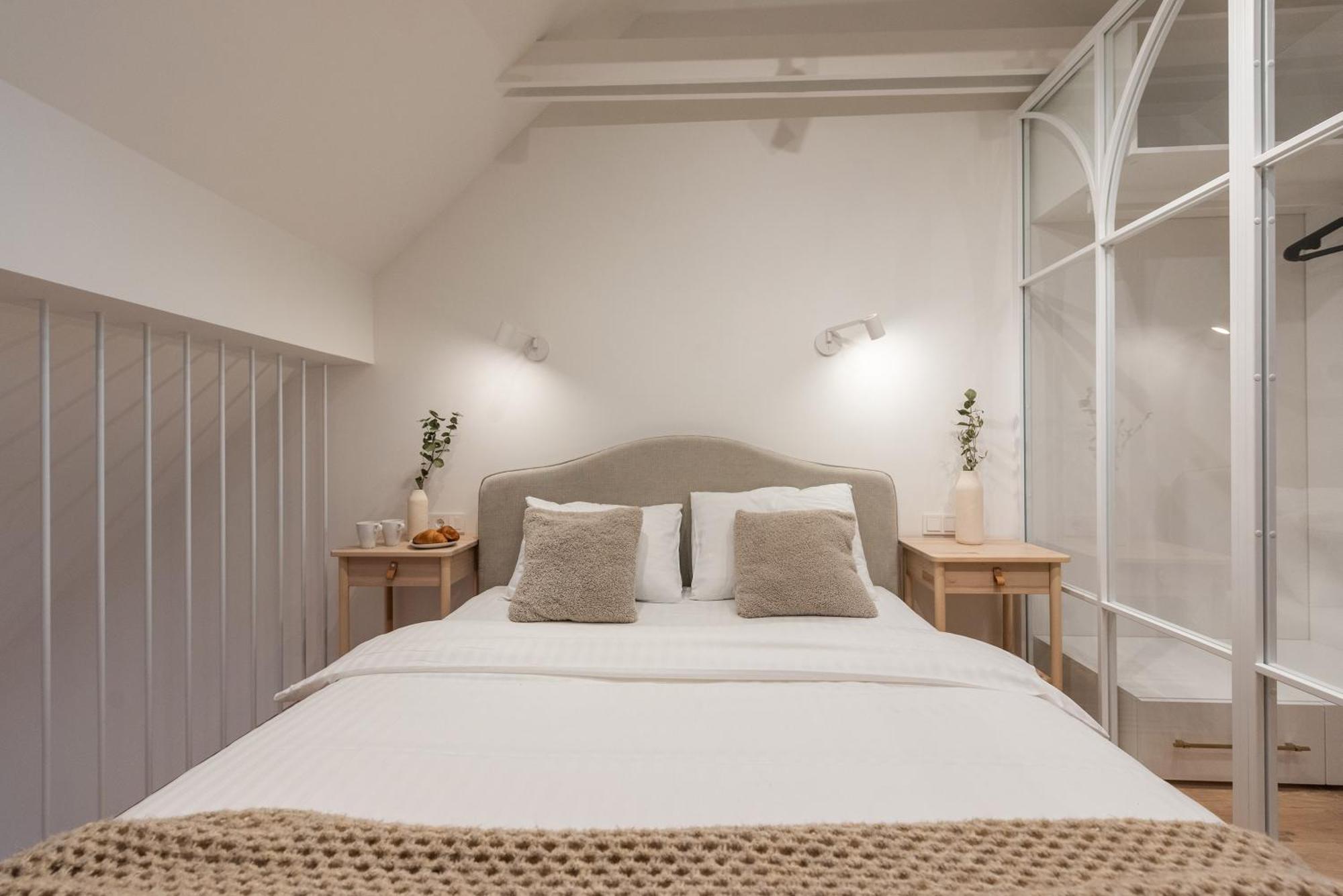 Cohost I Premium Residences I On The Historic Pilies Street I Self Check-in Apartment *