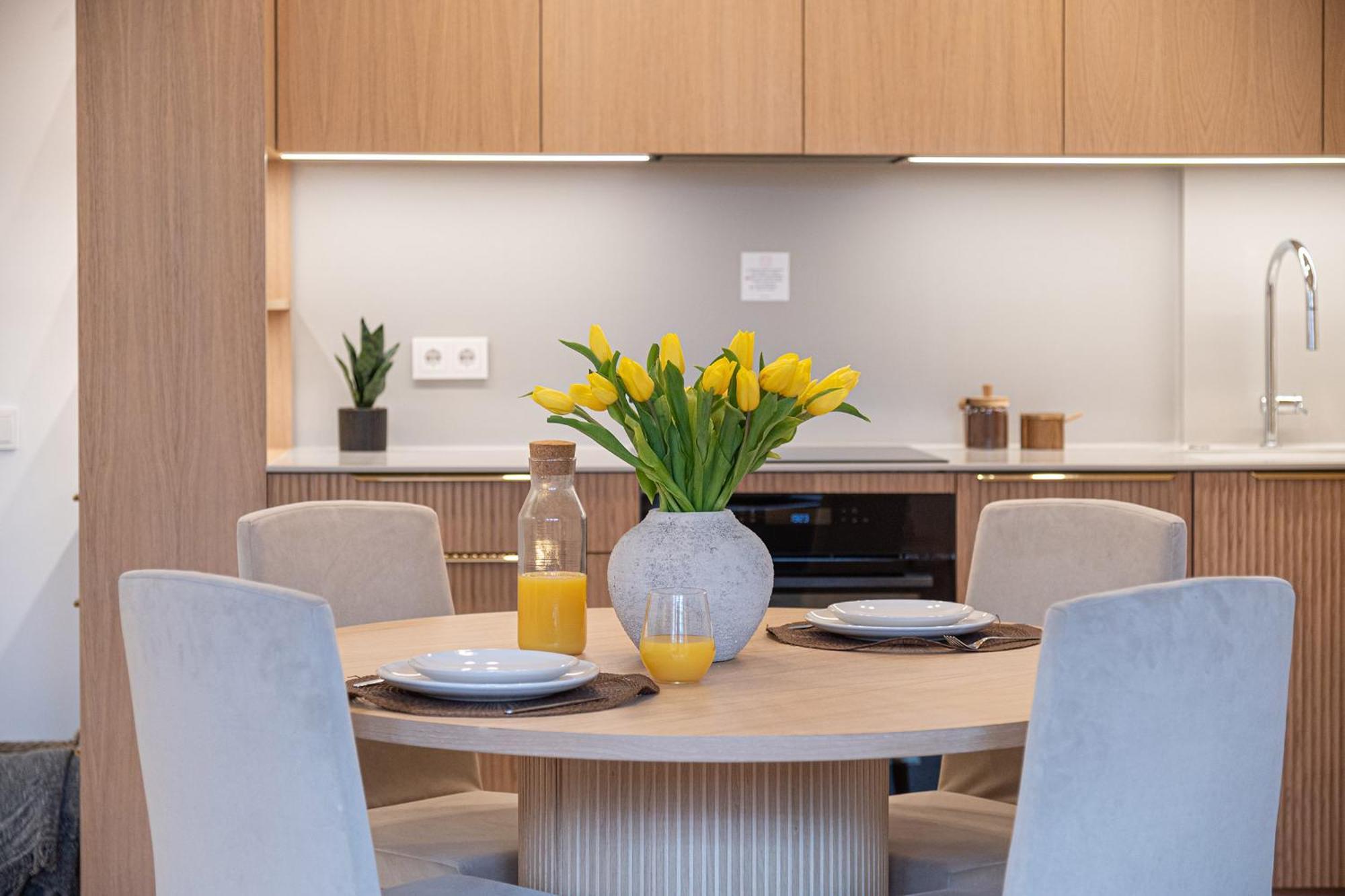 Apartment Cohost I Premium Residences I On The Historic Pilies Street I Self Check-in Wilna