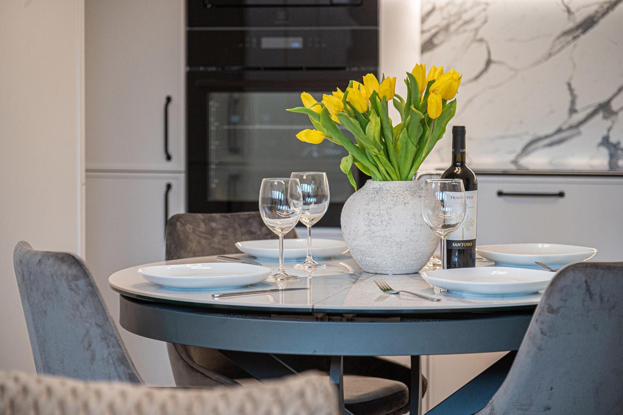 Cohost I Premium Residences I On The Historic Pilies Street I Self Check-in Apartment *