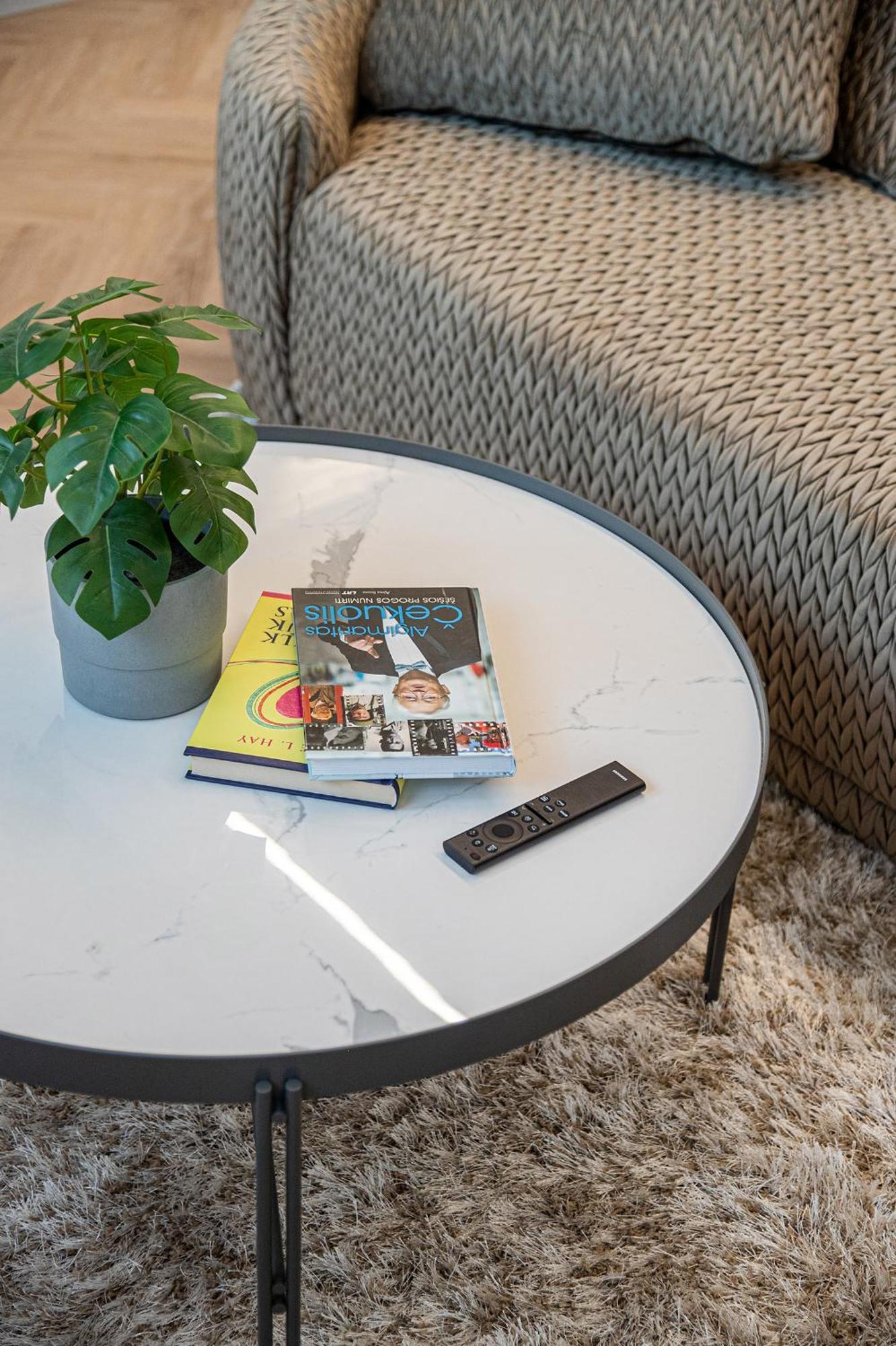 Apartment Cohost I Premium Residences I On The Historic Pilies Street I Self Check-in Wilna